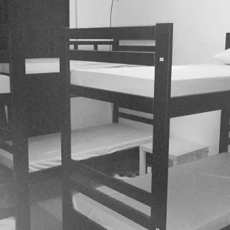 Picadilly Backpackers Hostel